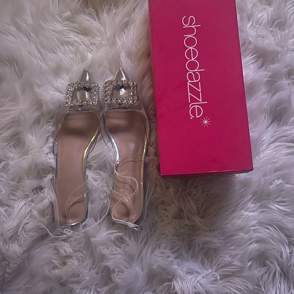 Shoe Dazzle STYLISH FLATS - Picture 4 of 4